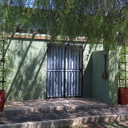 Die Windpomp Gastehuis Beaufort West Exterior foto